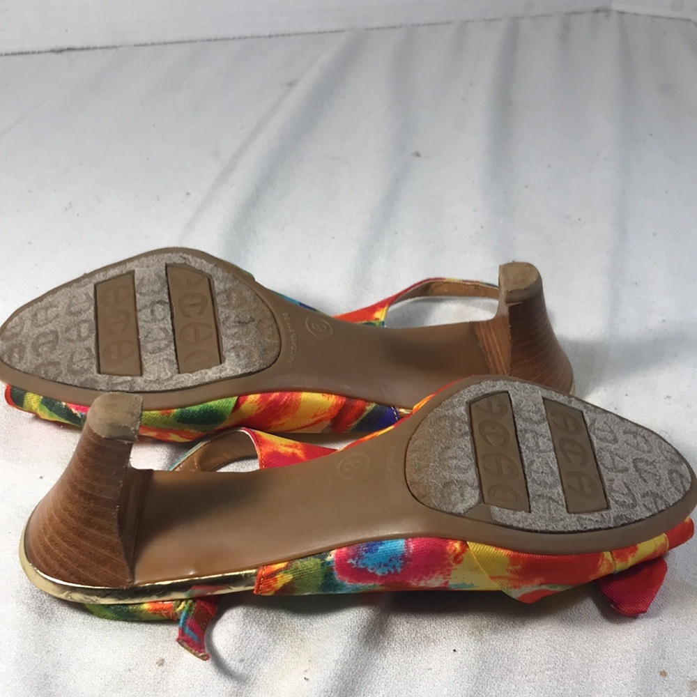 Etienne Aigner Hadley Women's Colorful Canvas With Bows Peep Toe Slingback Heels - Picture 7 of 9